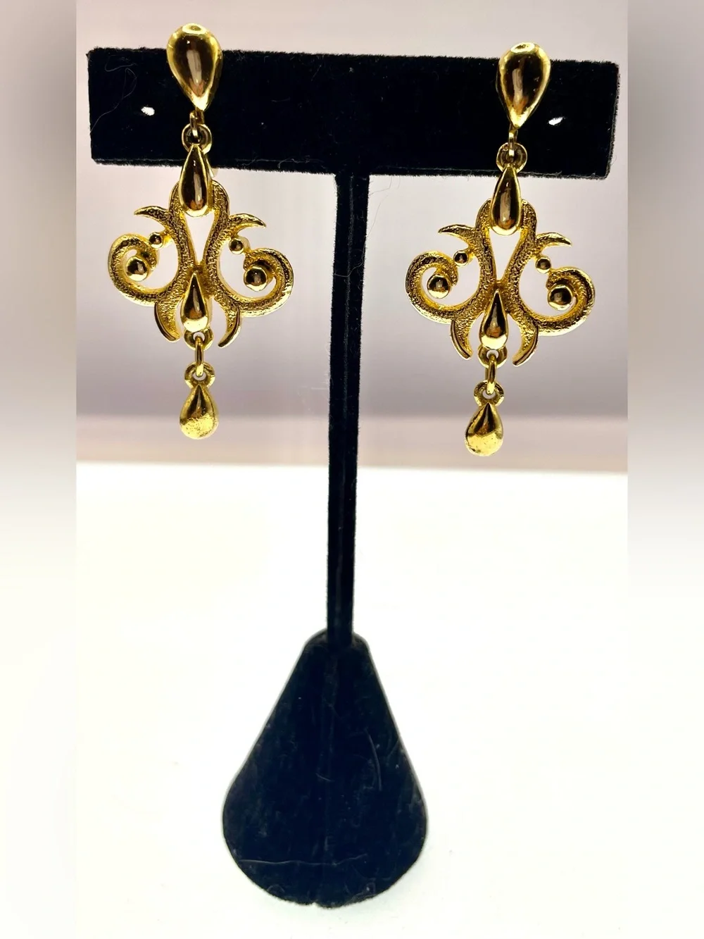 Vintage Scrollwork Dangling Drop Clip On Earrings Gold Tone 2”